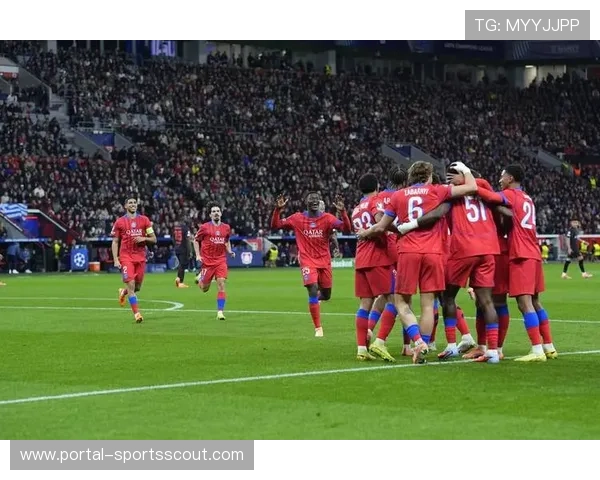 格里马尔多助攻希克头球破门，勒沃库森边翼卫延续助攻纪录